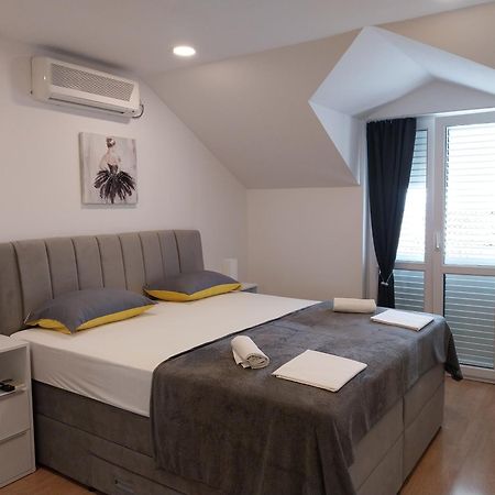 Apartments Rose Loboja 마카르스카 외부 사진